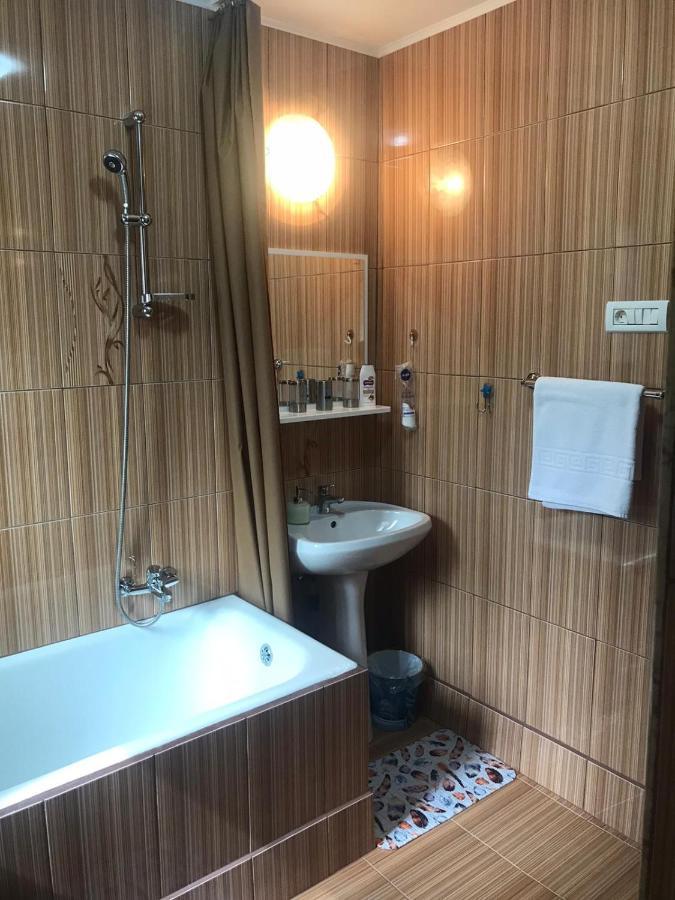 Casa Mikha Appartement Sinaia Buitenkant foto