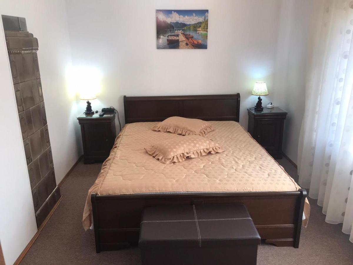 Casa Mikha Appartement Sinaia Buitenkant foto